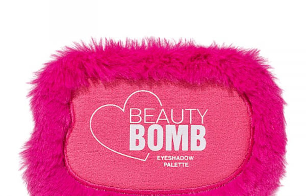 Палетка теней для век Beauty Bomb Bubblegum witch