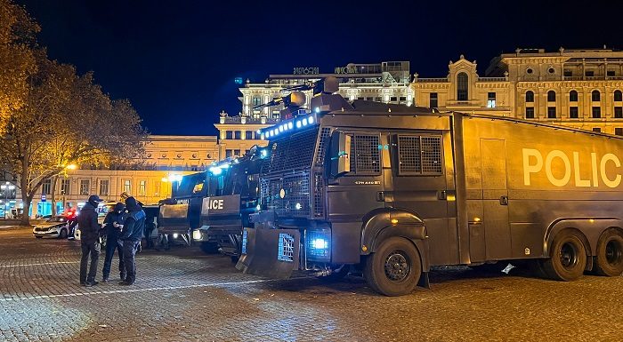 В центр Тбилиси прибыл спецназ МВД