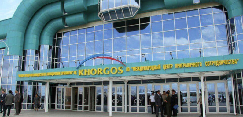 Автомобильные пункты пропуска на границе с Китаем 16-17 декабря работать не будут — КГД