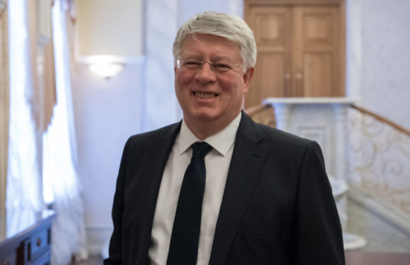 Наурыз напоминает нам о вечных ценностях — посол РФ Бородавкин