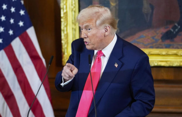 Трамп не собирается увольнять своих чиновников из-за скандала с Signal