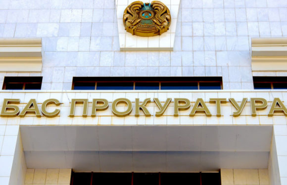 В Северном Казахстане прокуроры вернули государству уникальное соленое озеро