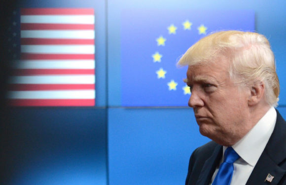 Европейские туристы планируют меньше ездить в США при Трампе, пишут СМИ