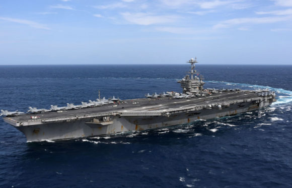 Хуситы атаковали американский авианосец в Красном море