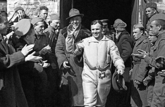 Юрий Гагарин — простой советский человек с великой миссией: редкие фото первого космонавта