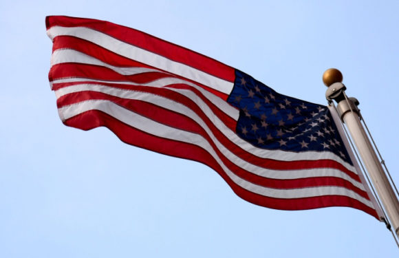 Опрос показал отношение американцев к влиянию пошлин на экономику США