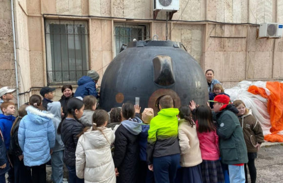 В Русском доме в Астане открылась Неделя космоса и выставка «Мой космос»