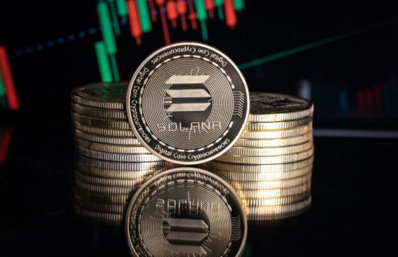 Цена Solana падает, несмотря на выход на рынок нового SOL-ETF от VanEck