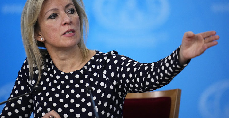 «Тикайте, хлопцы!»: Захарова дала совет украинским солдатам