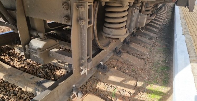 Девочку похитили у спящей матери на вокзале, изнасиловали и обезглавили