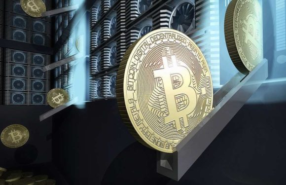 С октября 2025 года публичные майнеры распродали более 15,000 биткоинов