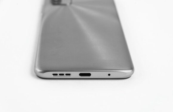 Сравнение аккумуляторов iPhone 11 и Galaxy Note 10